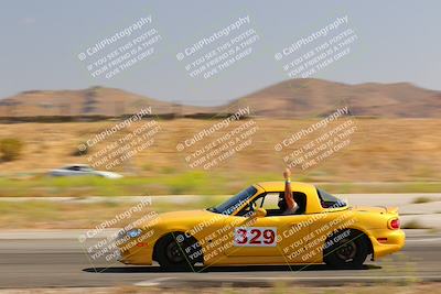 media/May-14-2023-Speed Ventures (Sun) [[8a95a37b3a]]/Yellow/skid pad/